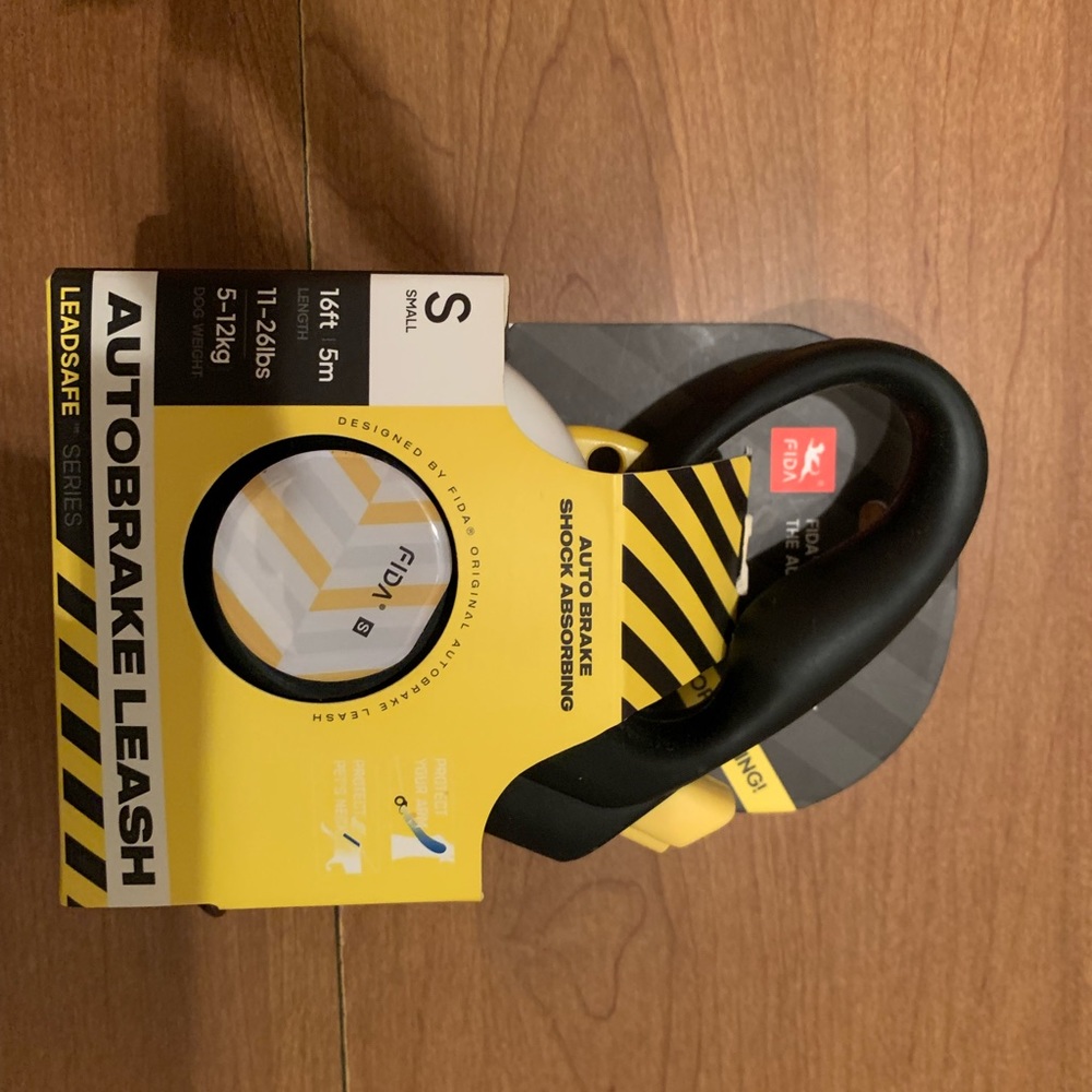 Fida auto brake dog leash for pulling